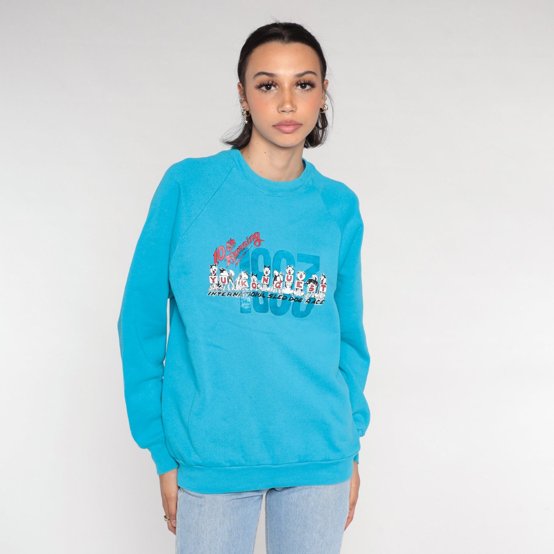 1993 Yukon Quest Dogsled Race Sweatshirt Blue Raglan Graphic Medium