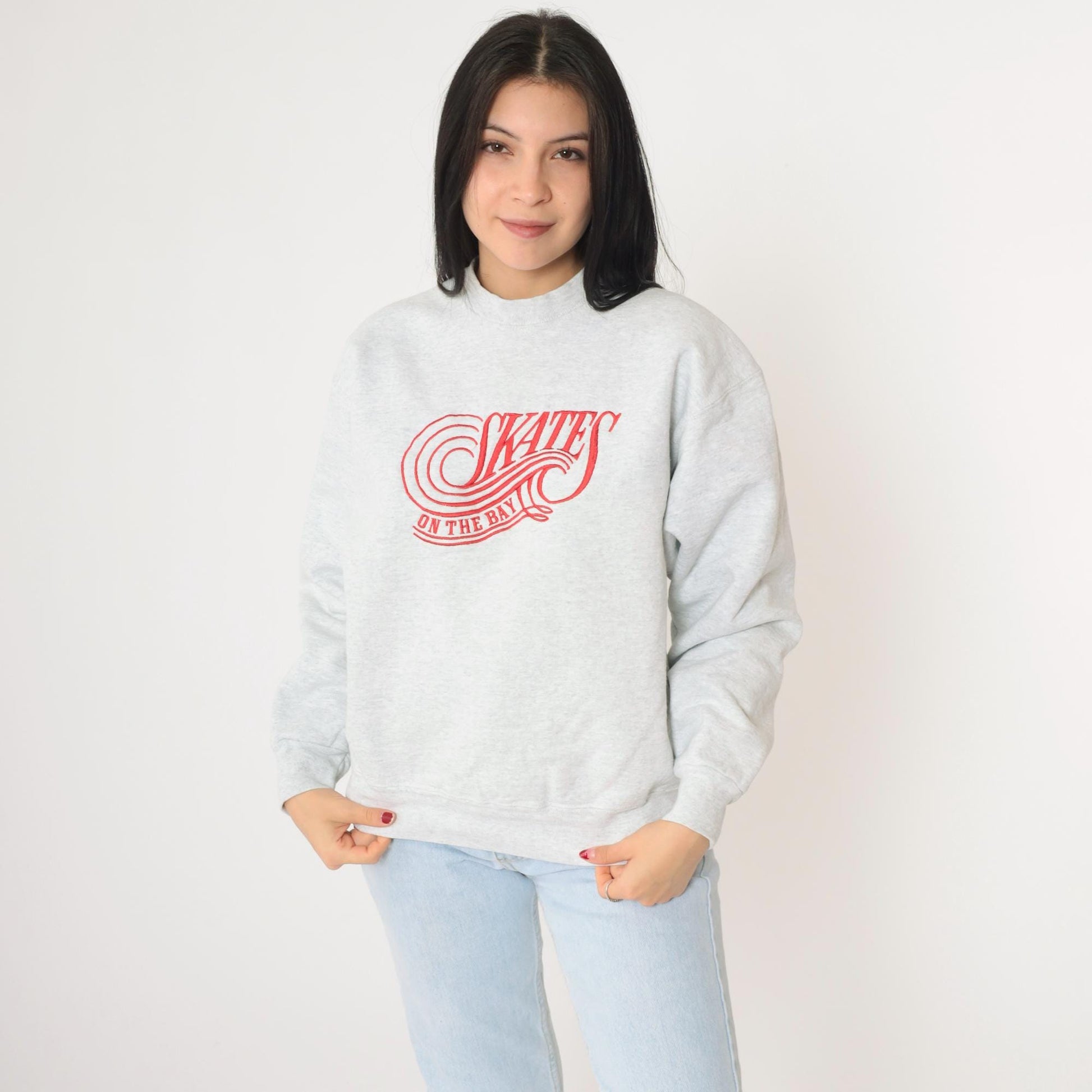 90s Skates on The Bay Berkeley Restaurant Embroidered Sweatshirt Grey Medium