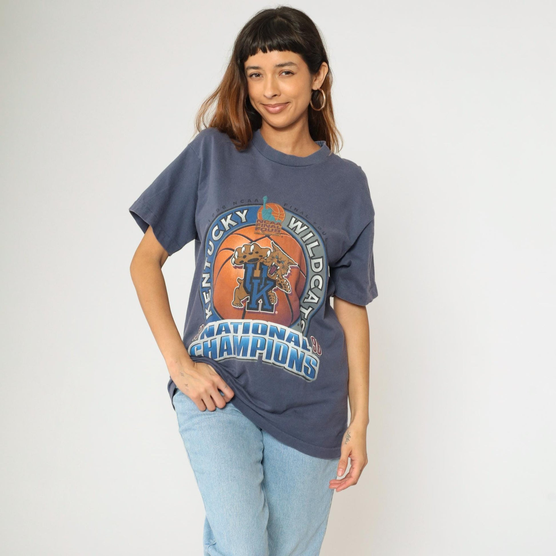 1996 Kentucky Wildcats NCAA Final Four National Champions Graphic Tee Blue Medium