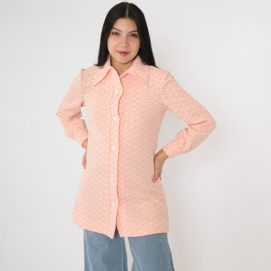 70s Saks Fifth Avenue Pink Geometric Diamond Print Dagger Collar Blouse Small