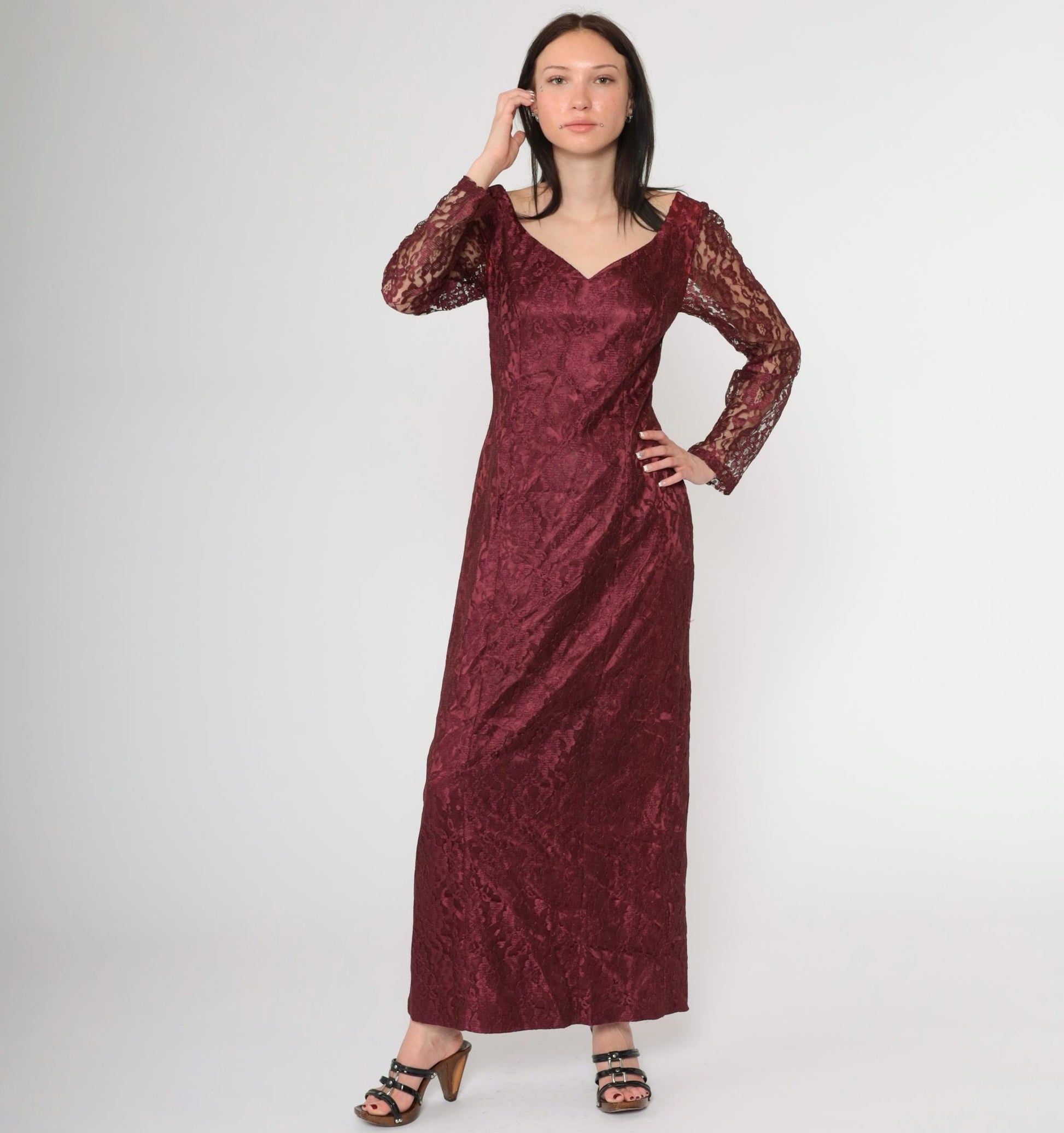 90s Wine Lace Maxi Dress Sweetheart Neckline Long Sleeve Slit Small