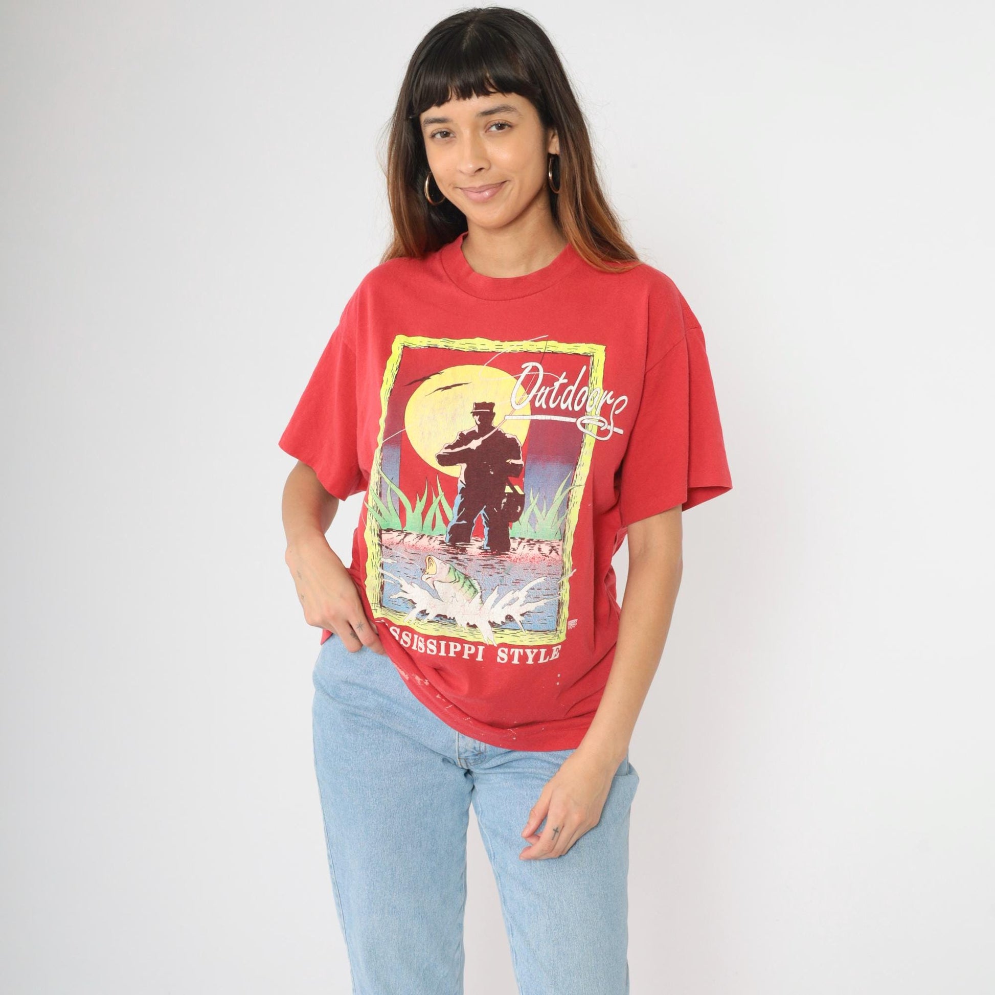 90s Mississippi Fishing Graphic T-Shirt Red Crewneck Large