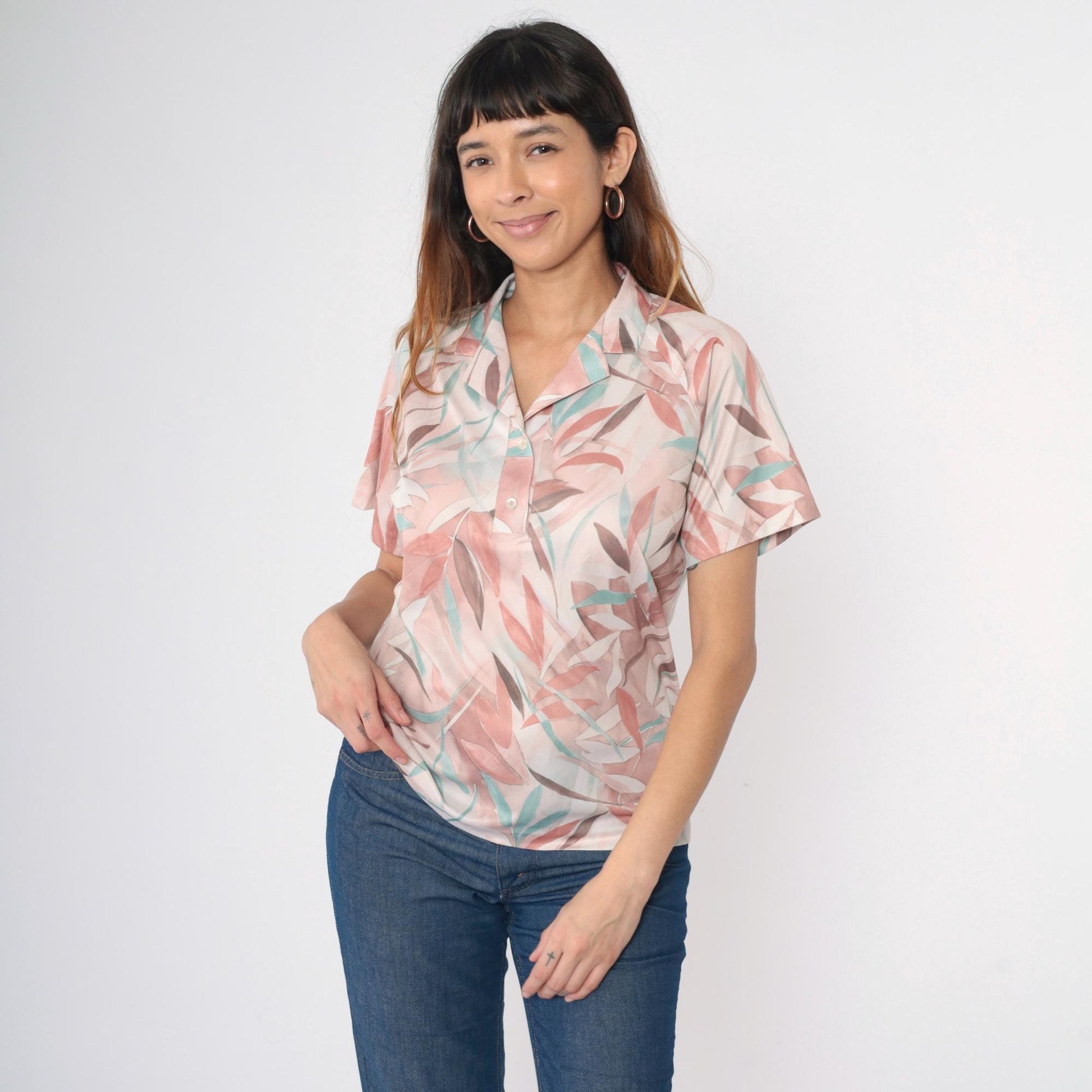 80s Botanical Leaf Print Blouse Pastel Blue Button-Up Collared Shirt Medium