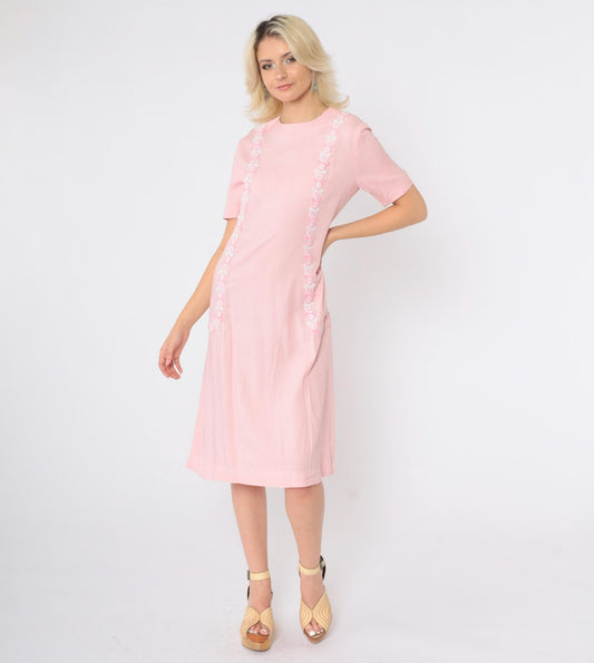 60s Pink Mod Shift Dress Embroidered Daisy Trim Drop Waist Small S