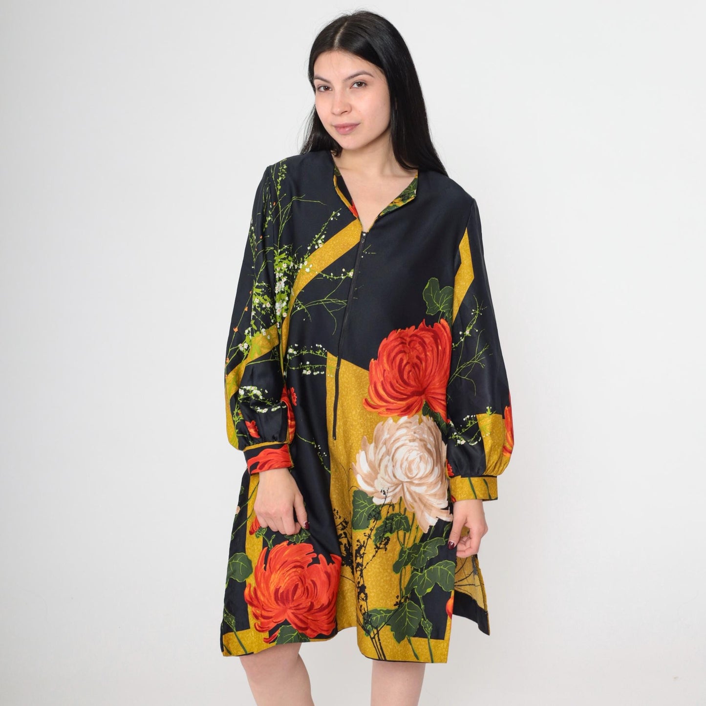 70s Geometric Floral Mini Dress Black Long Sleeve Front Zip High Slit Small