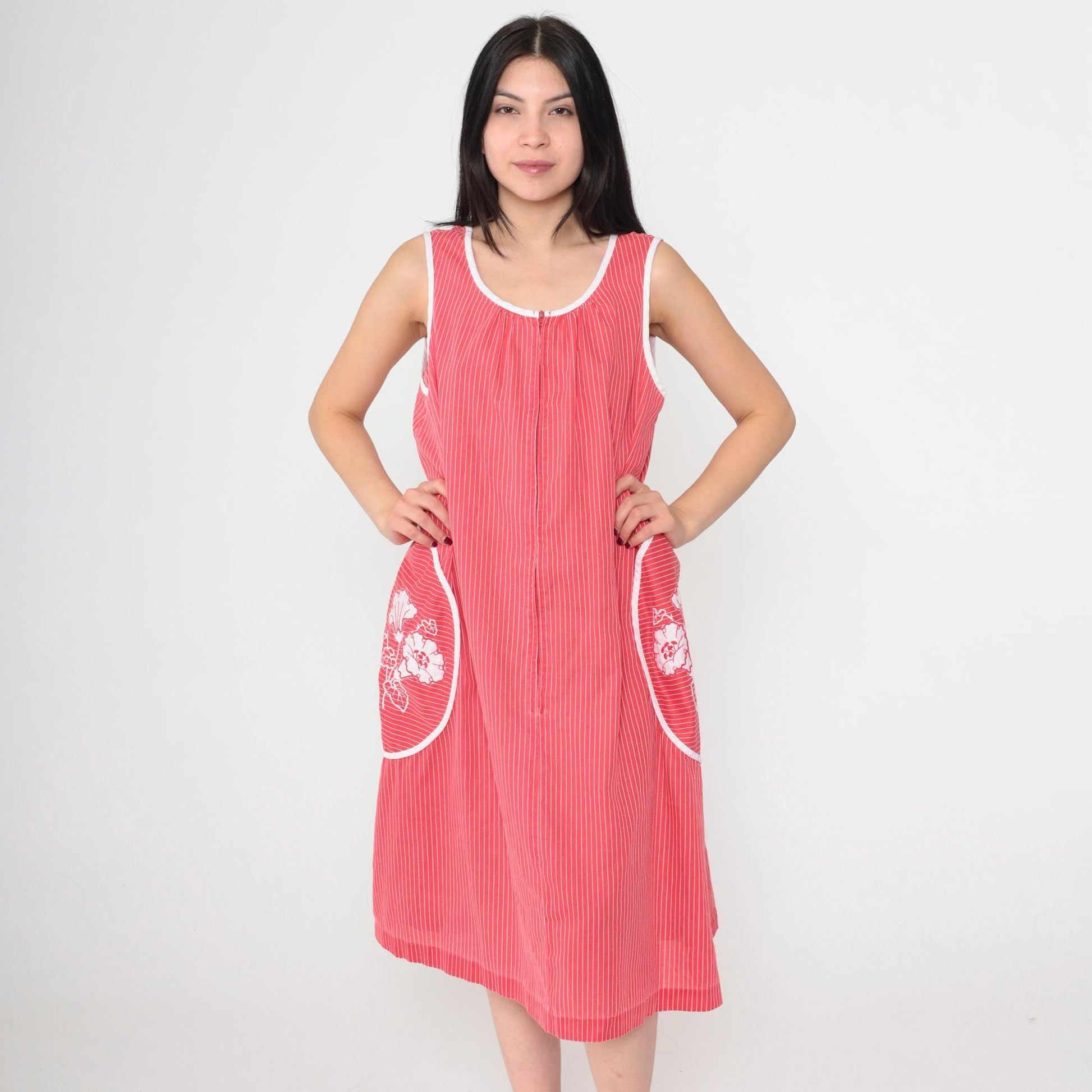 80s Red Striped Midi Dress Floral Embroidered Pockets Sleeveless Scoop Neck Large