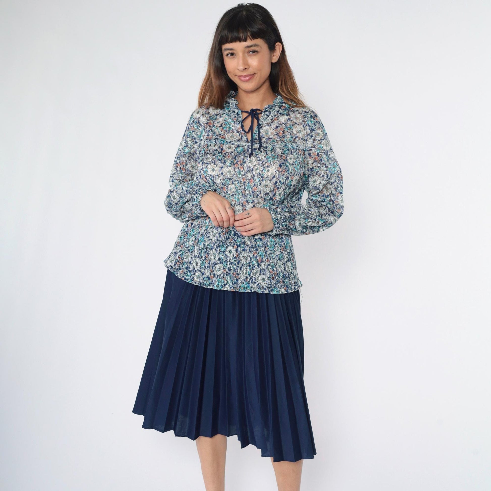 70s Blue Floral Lace Midi Dress Long Sleeve Ruffle Collar Smocked Waist Medium Large