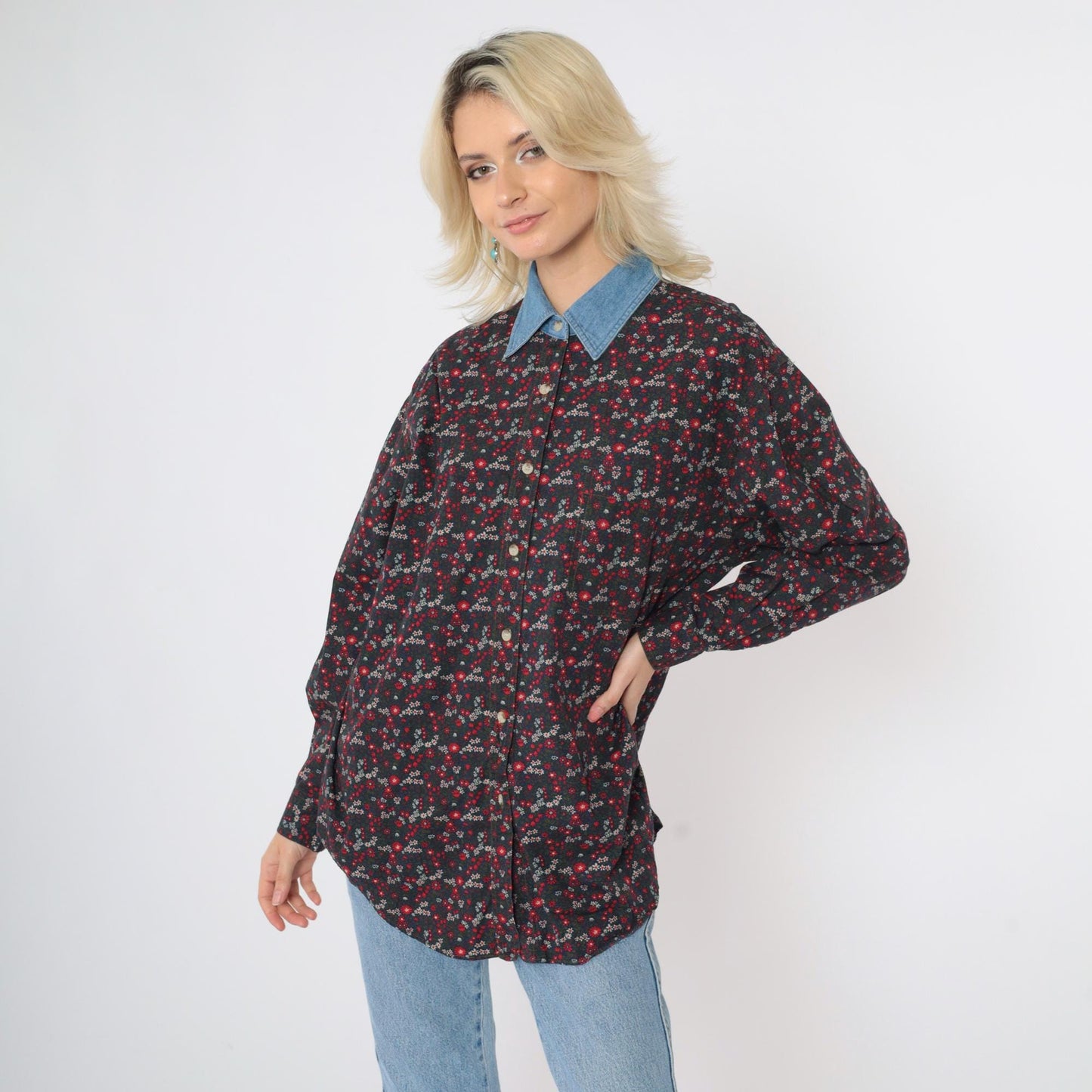 90s Floral Button-Up Blouse Red Green Blue Denim Collar Cotton Medium