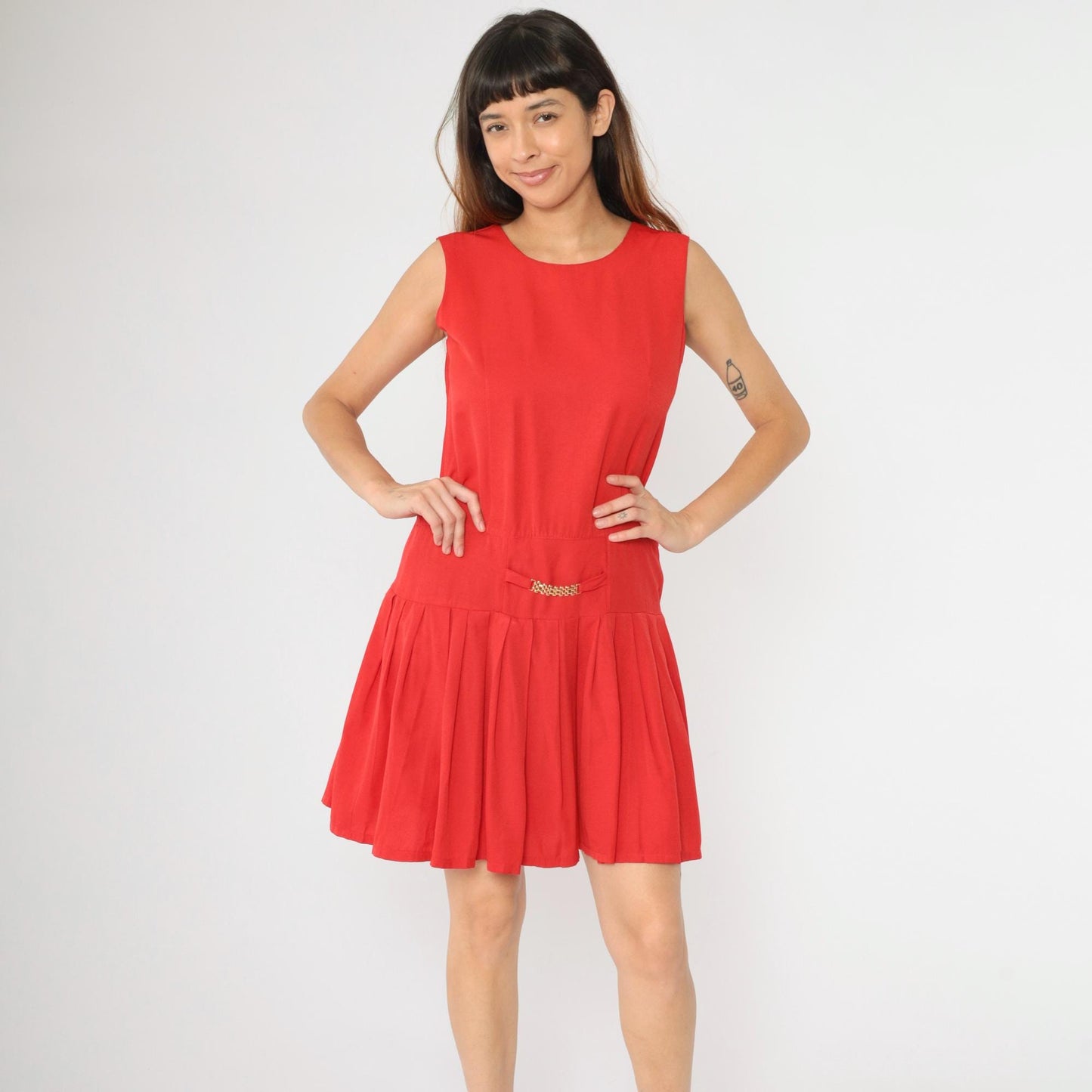 90s Red Mod Shift Dress Drop Waist Pleated Gold Accent Small S