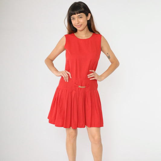90s Red Mod Shift Dress Drop Waist Pleated Gold Accent Small S