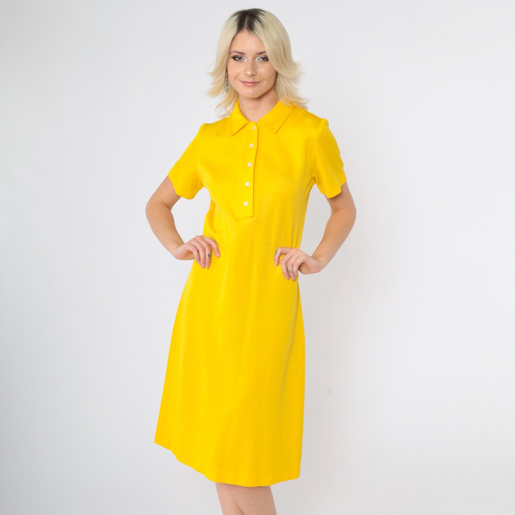 60s Mod Yellow Shift Dress Button Front Knee Length Medium M