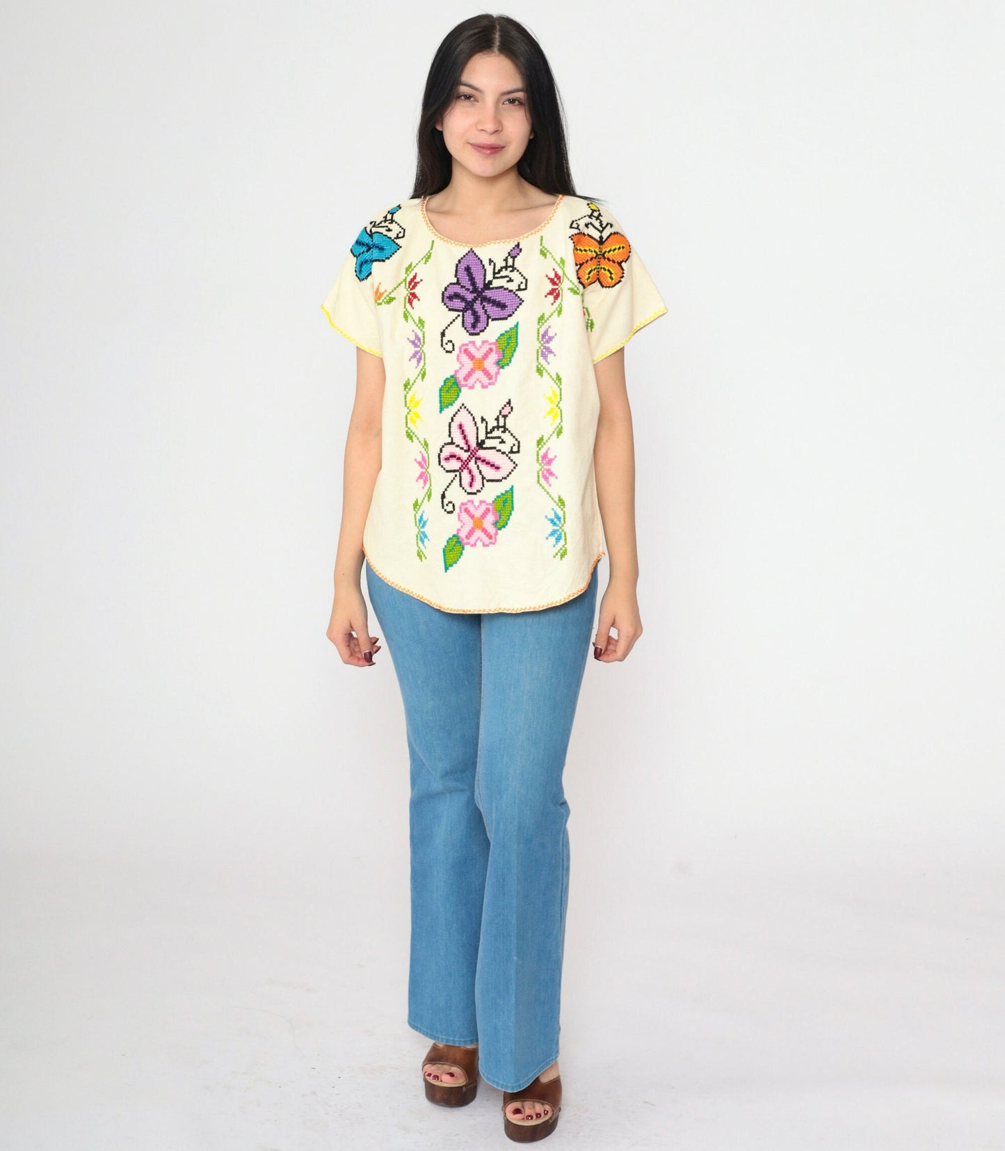 90s Cream Floral Embroidered Blouse Butterfly Cross Stitch Scoop Neck Medium