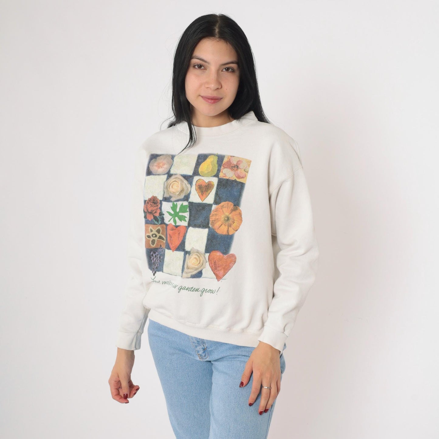90s Love Makes Our Garden Grow Floral Patchwork Sweatshirt Off-White Medium
