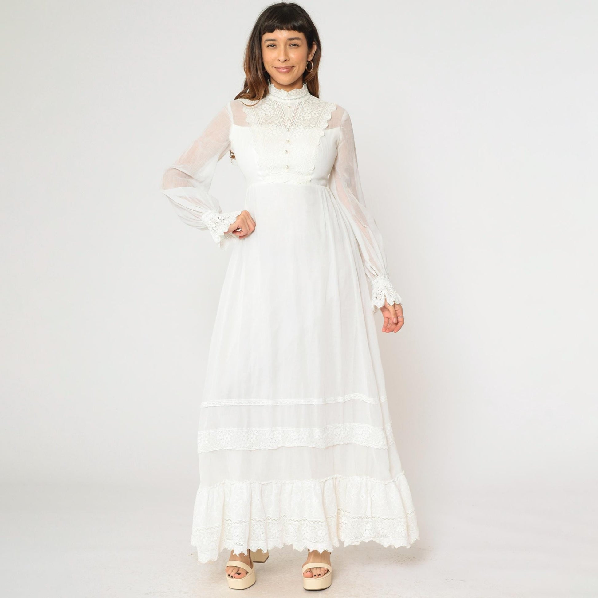 70s White Lace Wedding Dress Victorian Illusion Neckline Maxi Gown Small