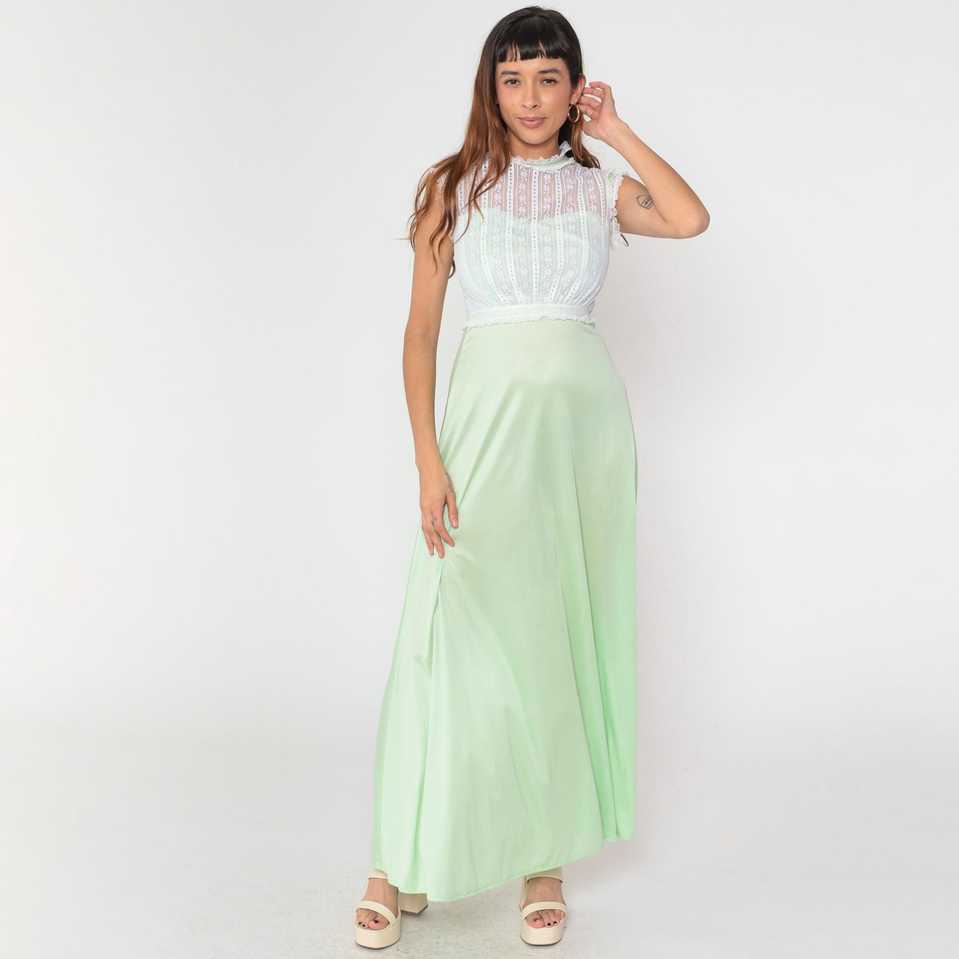 70s Pastel Green Maxi Gown White Lace High Neck Cap Sleeve Extra Small