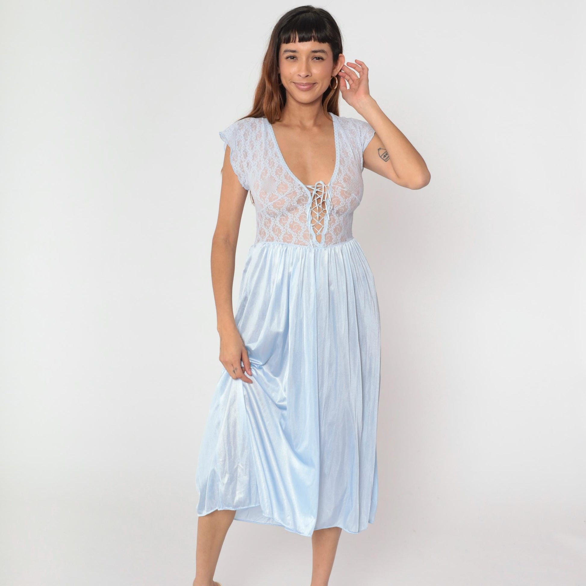 80s Baby Blue Lace Nightgown Empire Waist Lace-Up Neckline Cap Sleeve Midi Small S