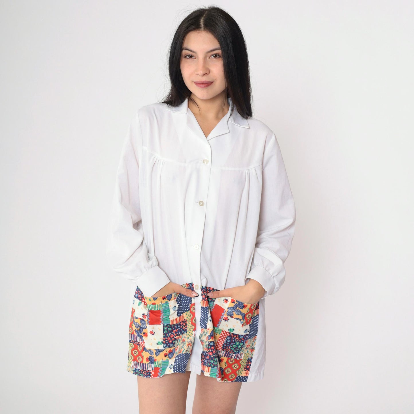 70s White Patchwork Strawberry Floral Button-Up Blouse Long Sleeve Extra Large