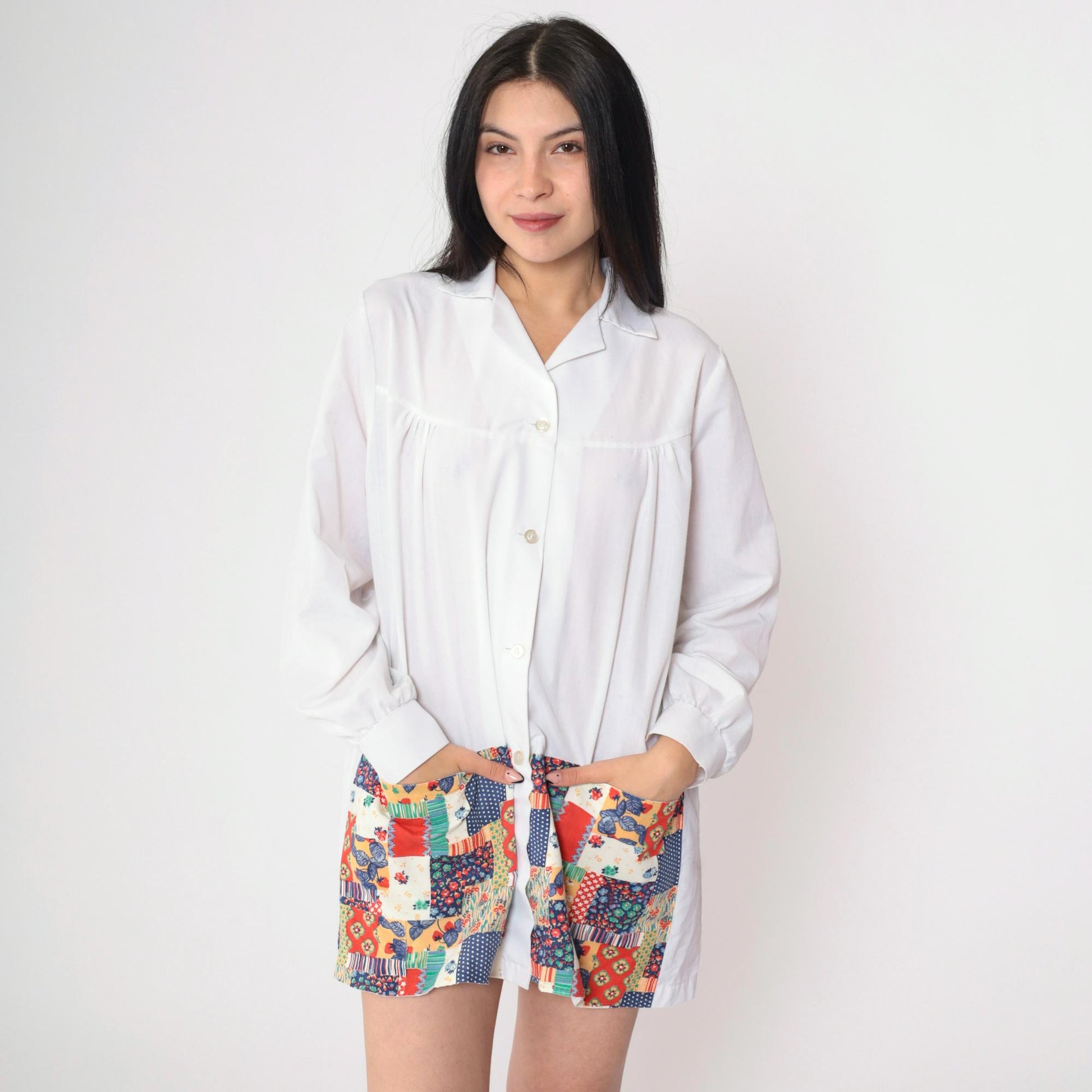 70s White Patchwork Strawberry Floral Button-Up Blouse Long Sleeve Extra Large