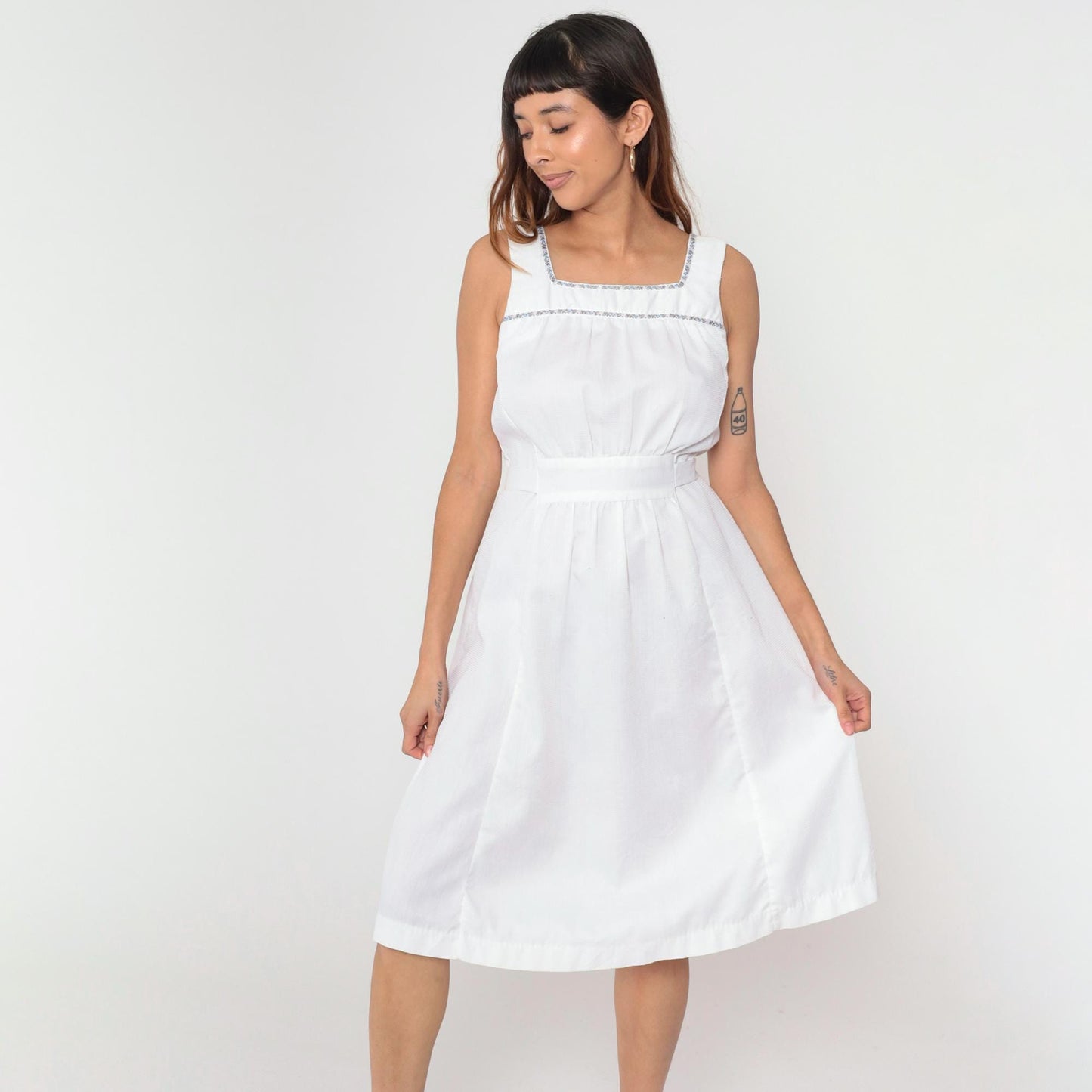 70s White Floral Embroidered Midi Dress Sleeveless High Waist Tie Belt Small