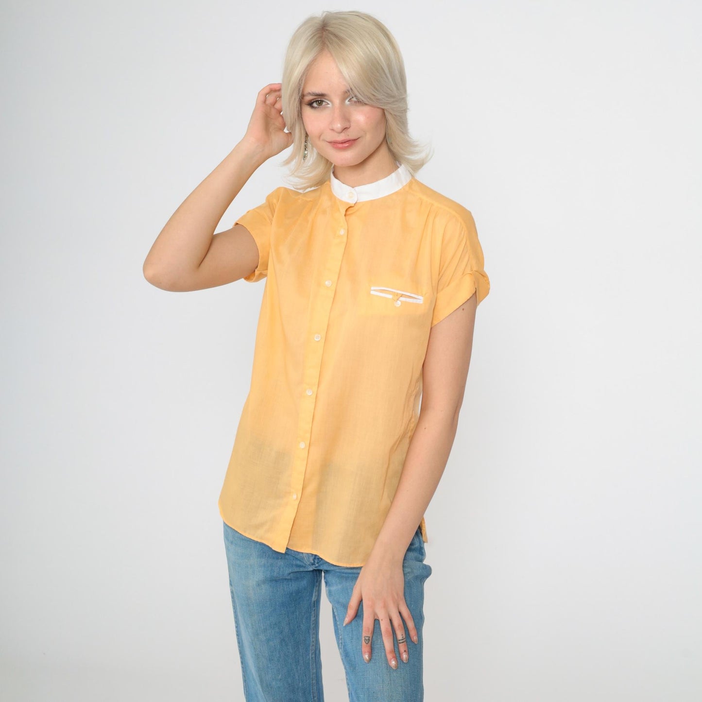80s Laura Mae Light Orange Mandarin Collar Button-Up Blouse Short Sleeve Small