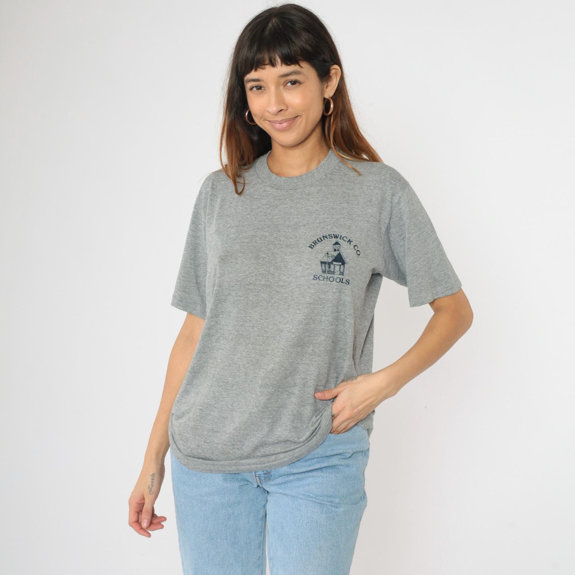 90s Brunswick County Schools Graphic T-Shirt Grey Jerzees USA Made Large