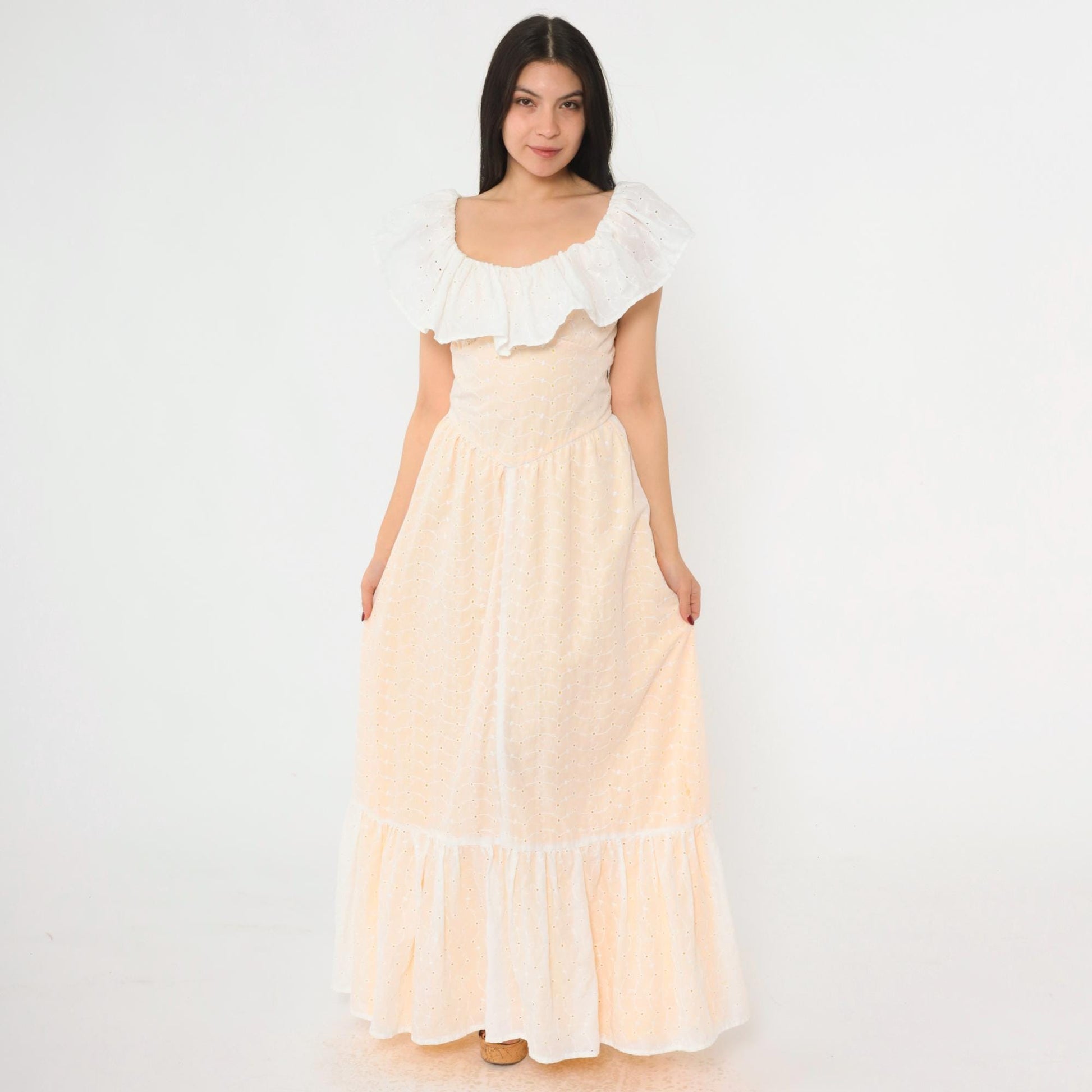 70s White Eyelet Lace Maxi Dress Yellow Lining Ruffled Off-Shoulder Small