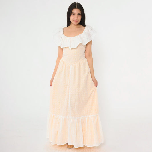 70s White Eyelet Lace Maxi Dress Yellow Lining Ruffled Off-Shoulder Small