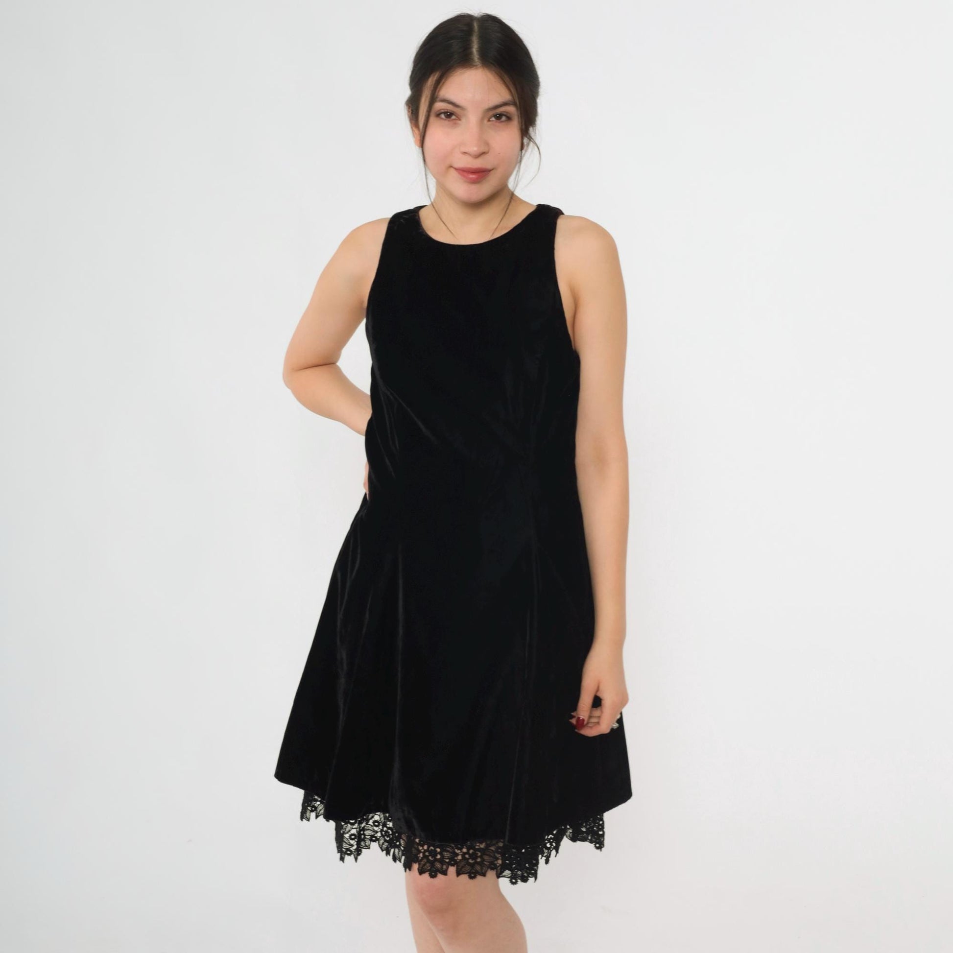 90s Black Velvet Mini Dress Lace Trim Jewel Neck A-Line Sleeveless Small