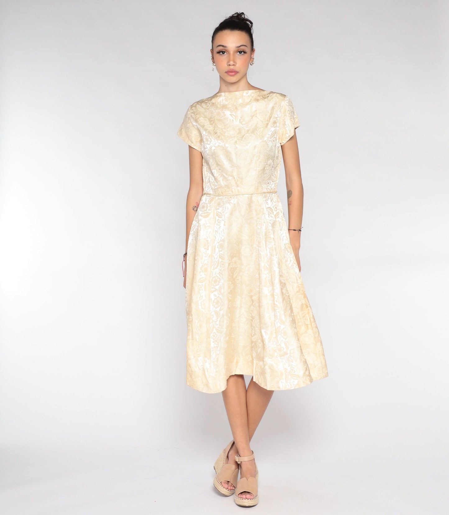 1960s Cream Brocade Floral Midi Dress Cap Sleeve High Waist Small S