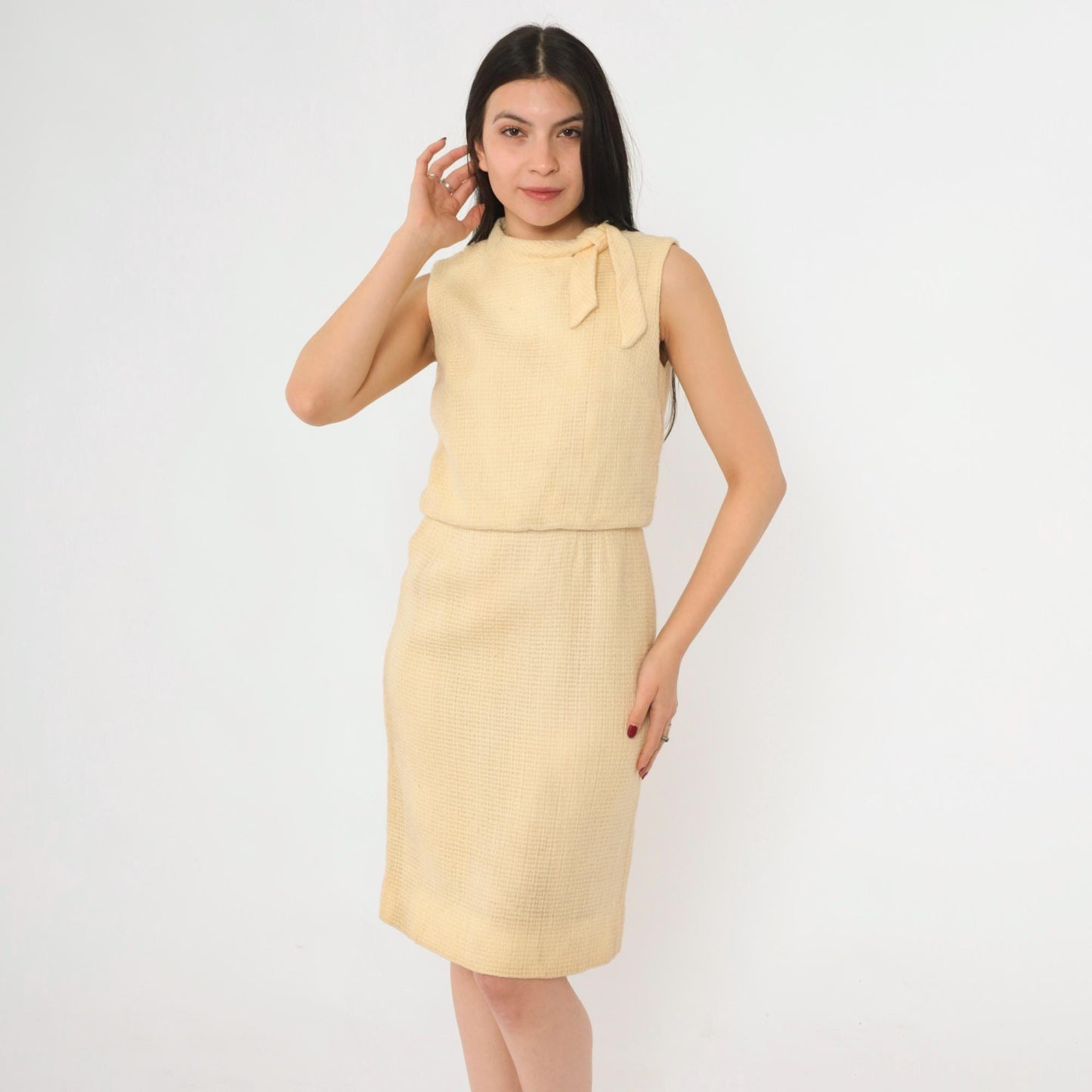 1960s Cream Wool Dress Sleeveless Bow Neck Fitted Knee Length Small S