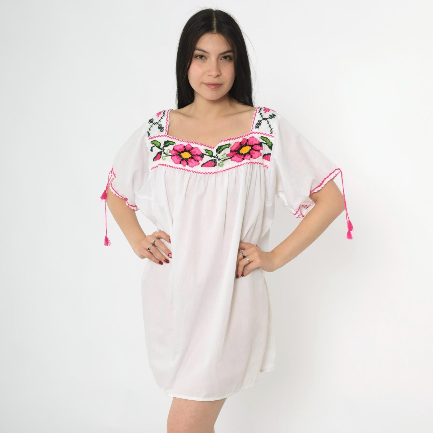 90s Mexican White Floral Embroidered Mini Dress Short Sleeve Large L