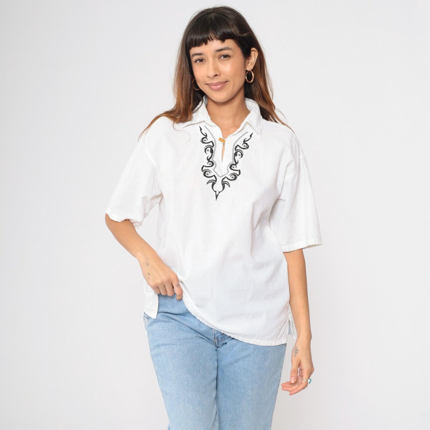 Y2K White Embroidered Tunic Split Neck Blouse Black Stitching Extra Large