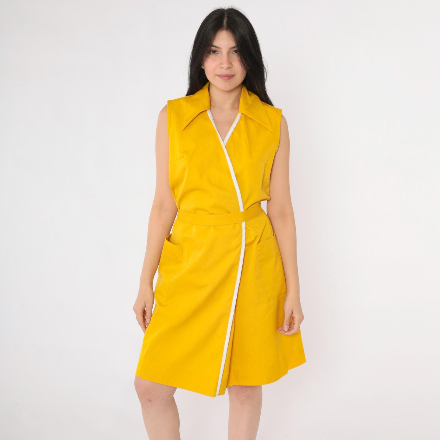70s Yellow Shift Dress White Trim V-Neck Wrap Mini Sleeveless Small