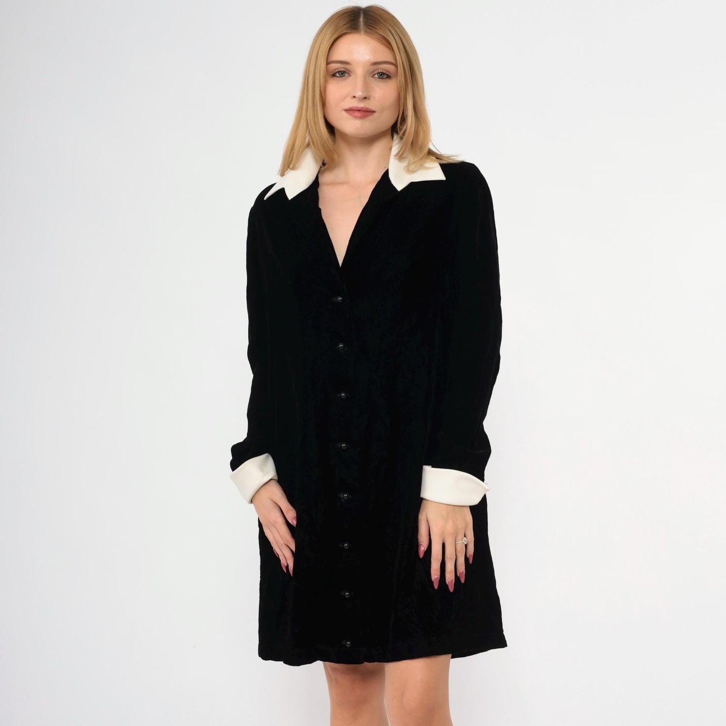 90s Victor Costa Black Velvet Mini Dress White Collar Long Sleeve Medium