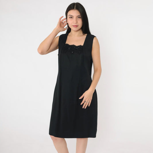 90s R & M Richards Black Sequin Beaded Lace Neckline Knee-Length Sheath Dress Large