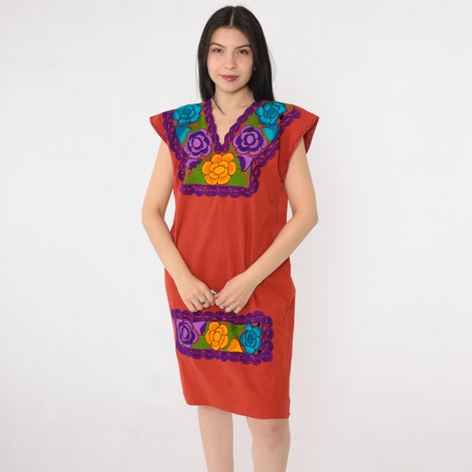 90s Red Mexican Embroidered Midi Dress Floral Tunic Cap Sleeve Medium