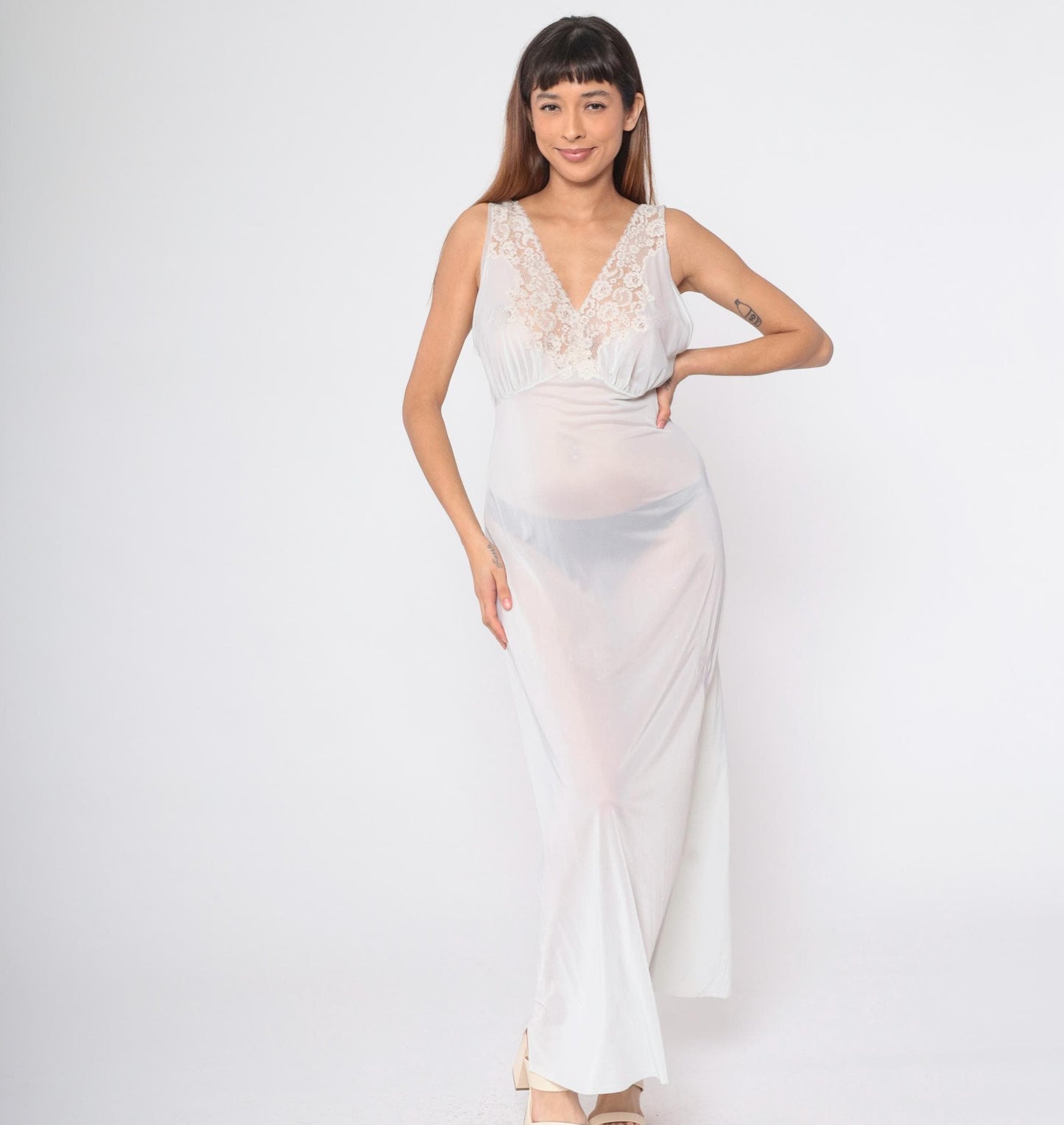 70s White Nylon Maxi Nightgown Lace Trim Empire Waist V Neck Medium M