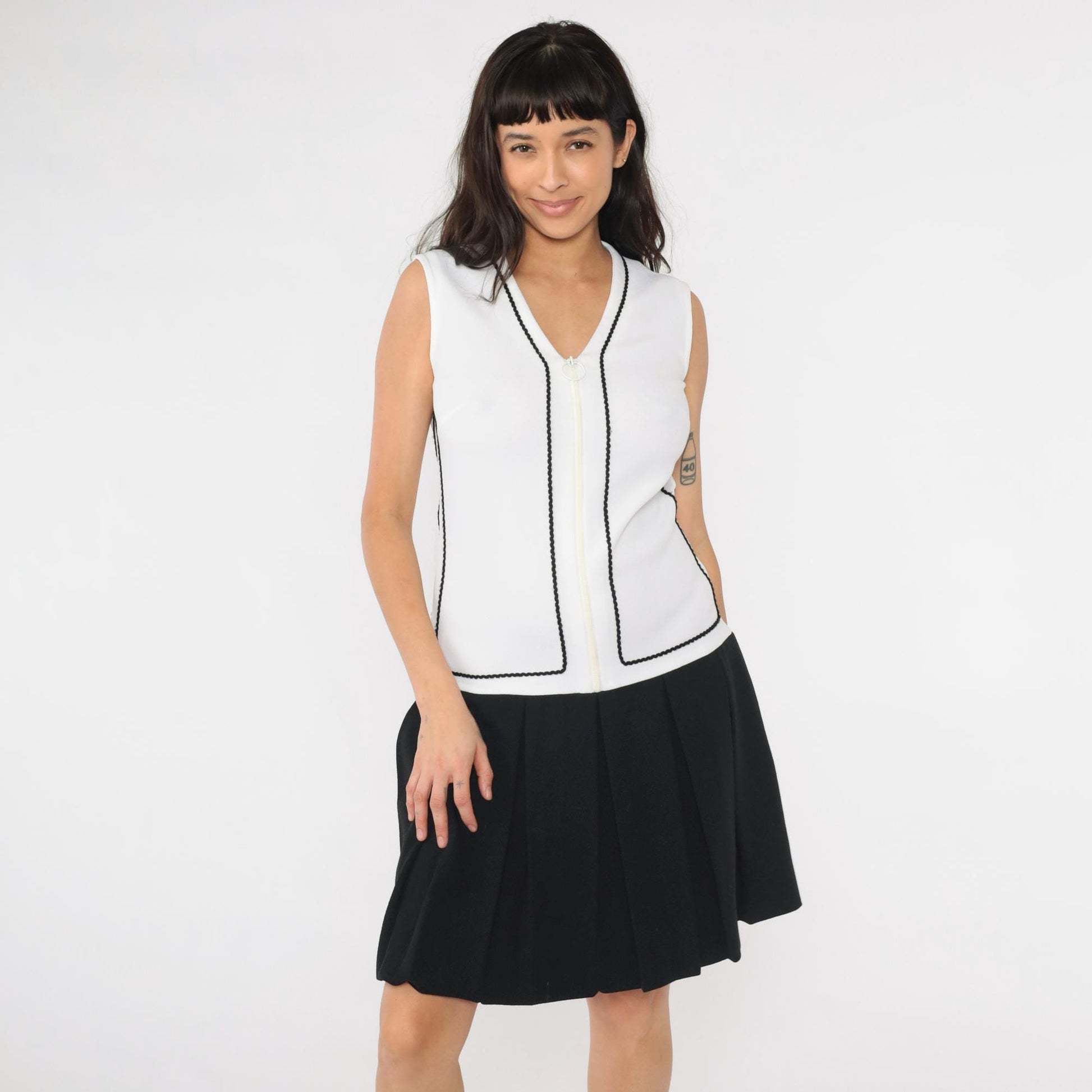60s Mod Mini Dress Black White Drop Waist Pleated Sleeveless Small