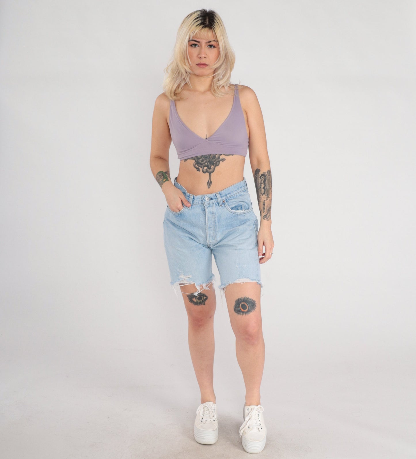 90s Levi's Light Wash Denim Cutoff Shorts High Waist Frayed Medium