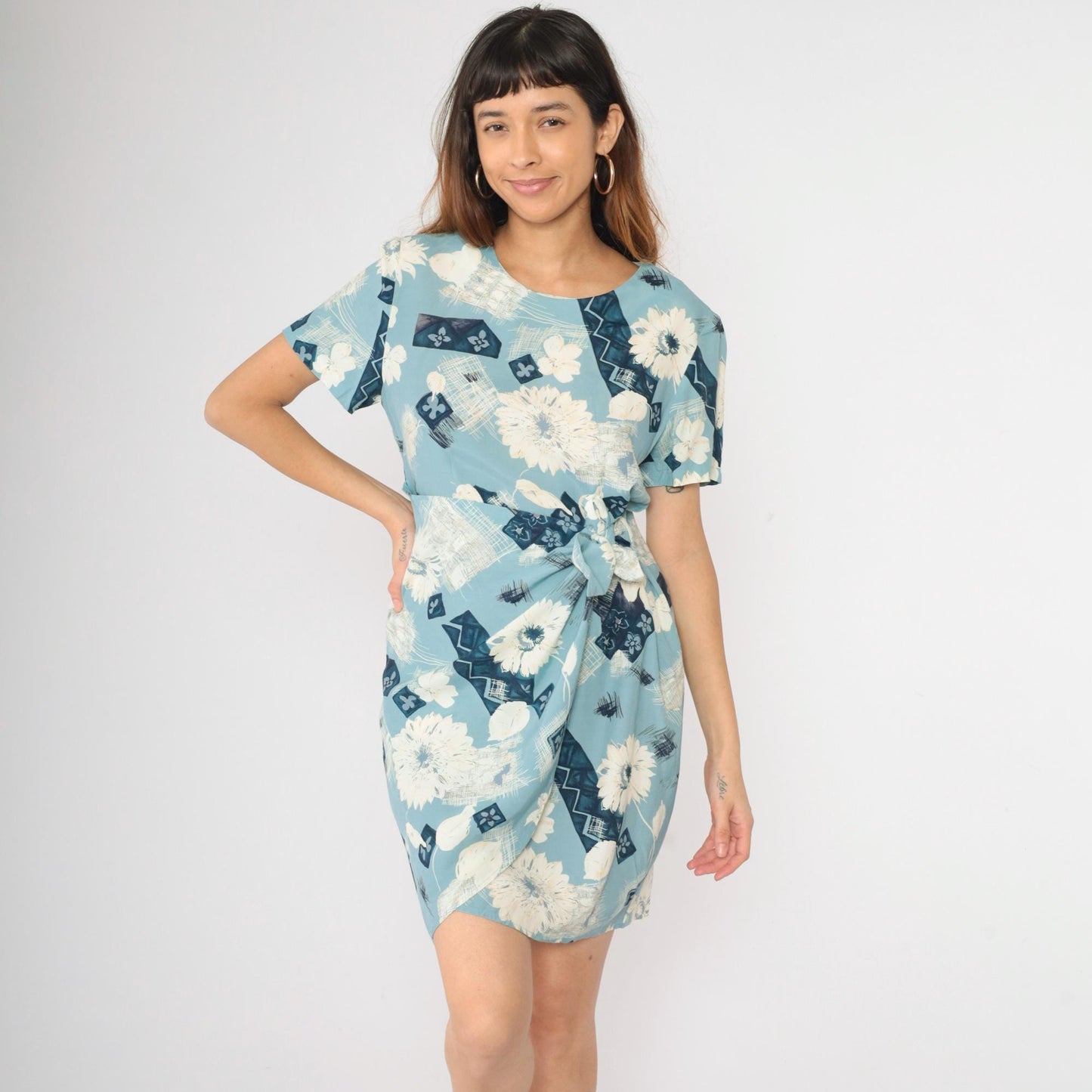 90s Karin Stevens Floral Mini Dress Blue Wrap Tie Rayon Short Sleeve Medium