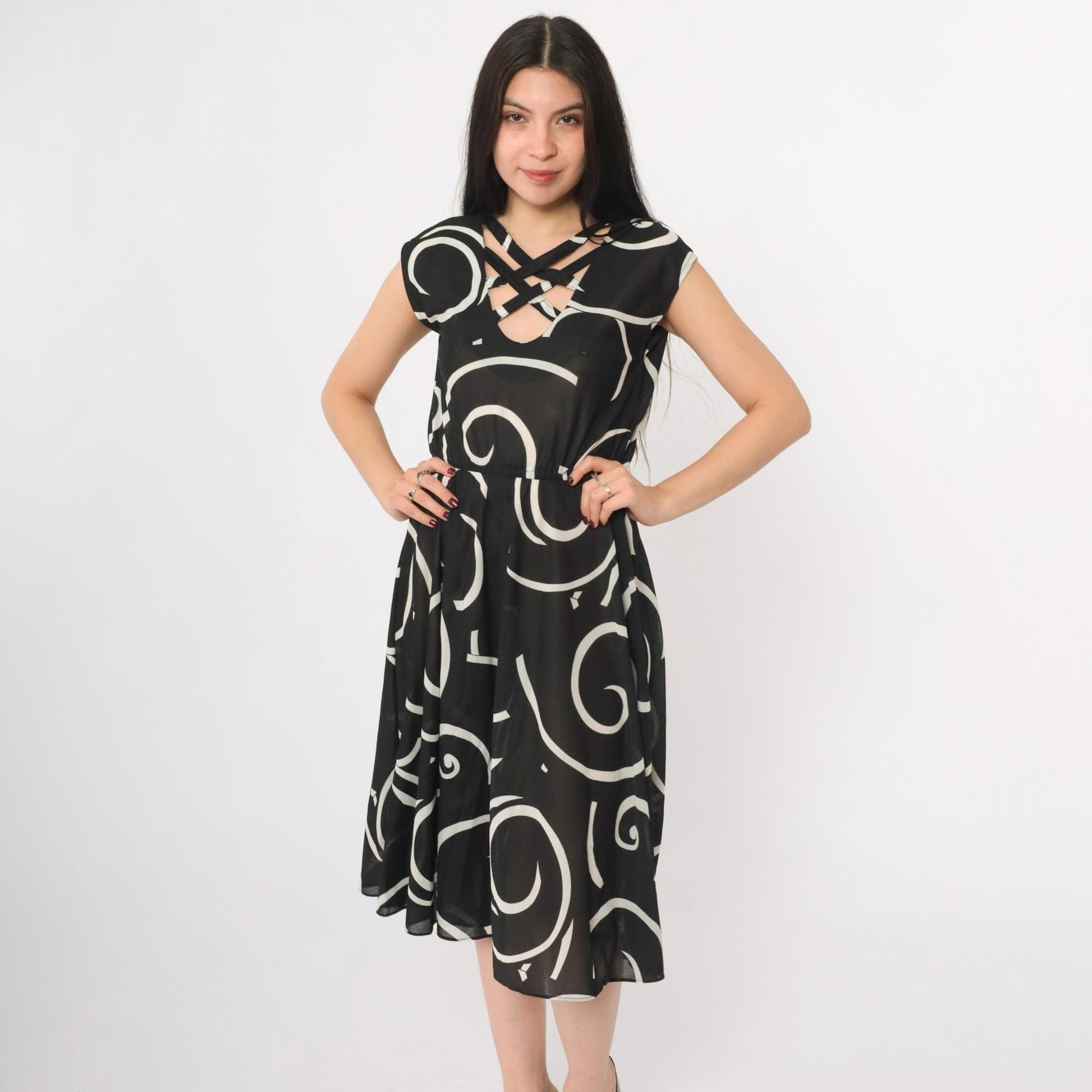 80s Black White Abstract Swirl Print Midi Dress Criss-Cross Neckline Cap Sleeve Small