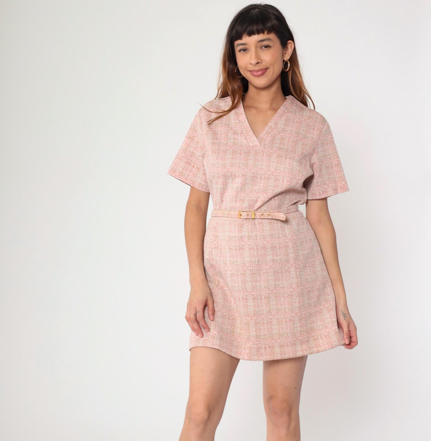 70s Mod Mini Dress Pink Checkered Shift V-Neck Belted Short Sleeve Medium M