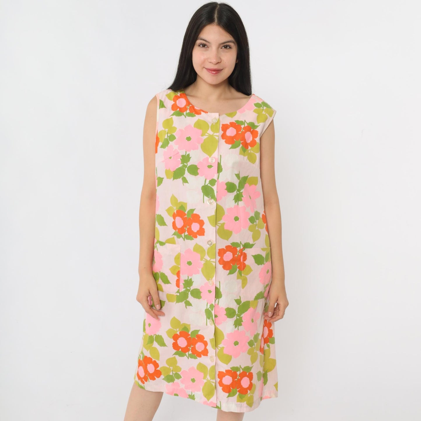1960s Pink Floral Shift Dress Sleeveless Button Front Knee Length Medium