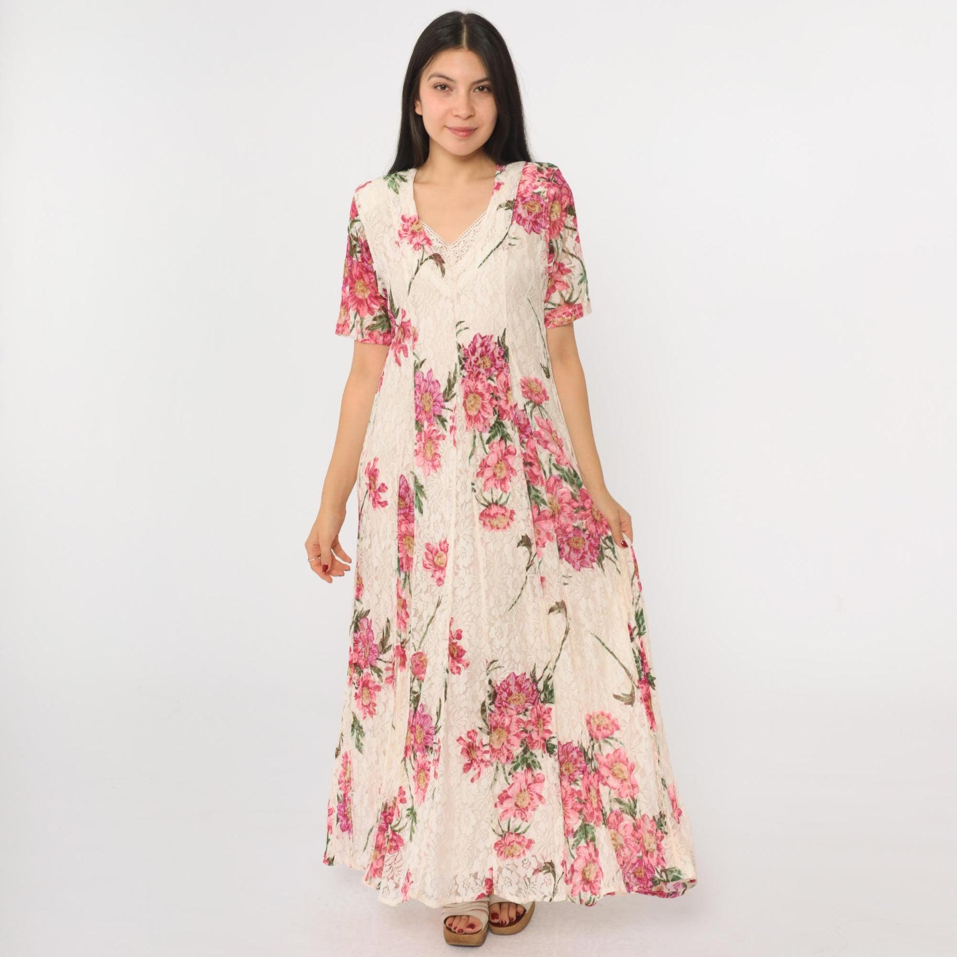 90s Nostalgia Ivory Lace Maxi Dress Pink Floral V-Neck Short Sleeve Small S