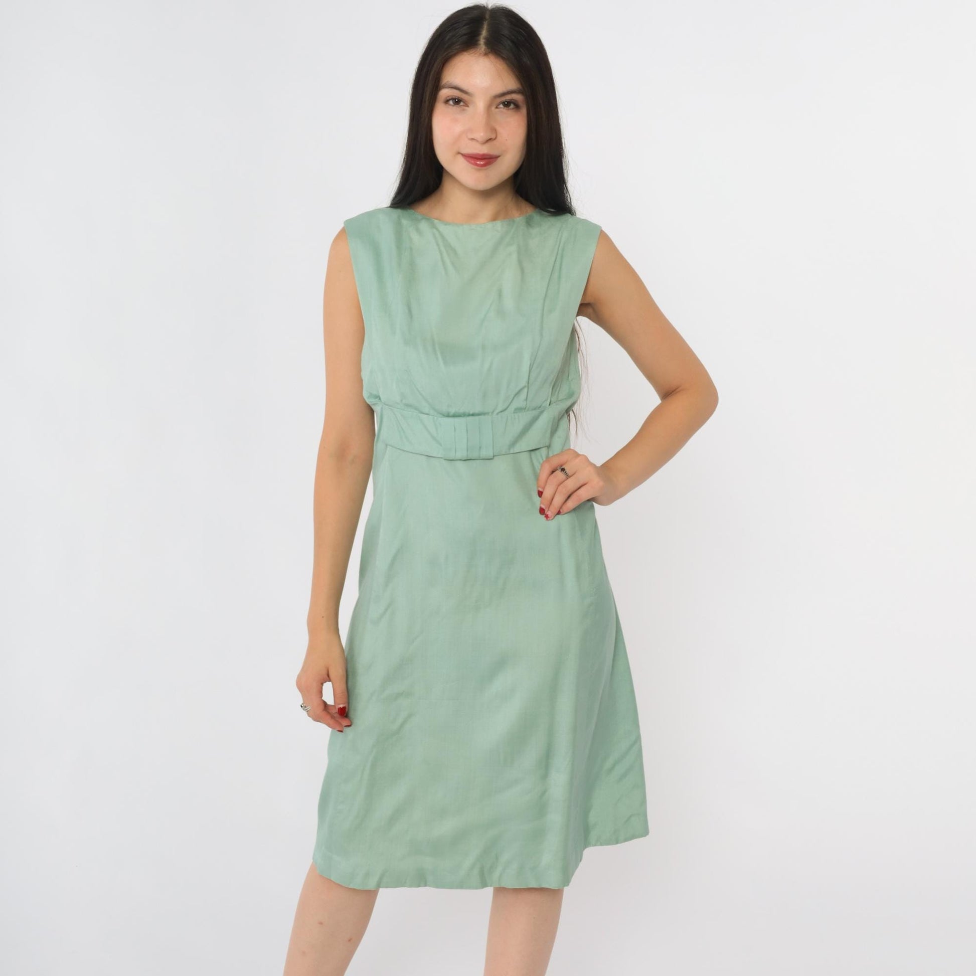 1960s Green Empire Waist Sheath Dress Sleeveless Knee Length Extra Small