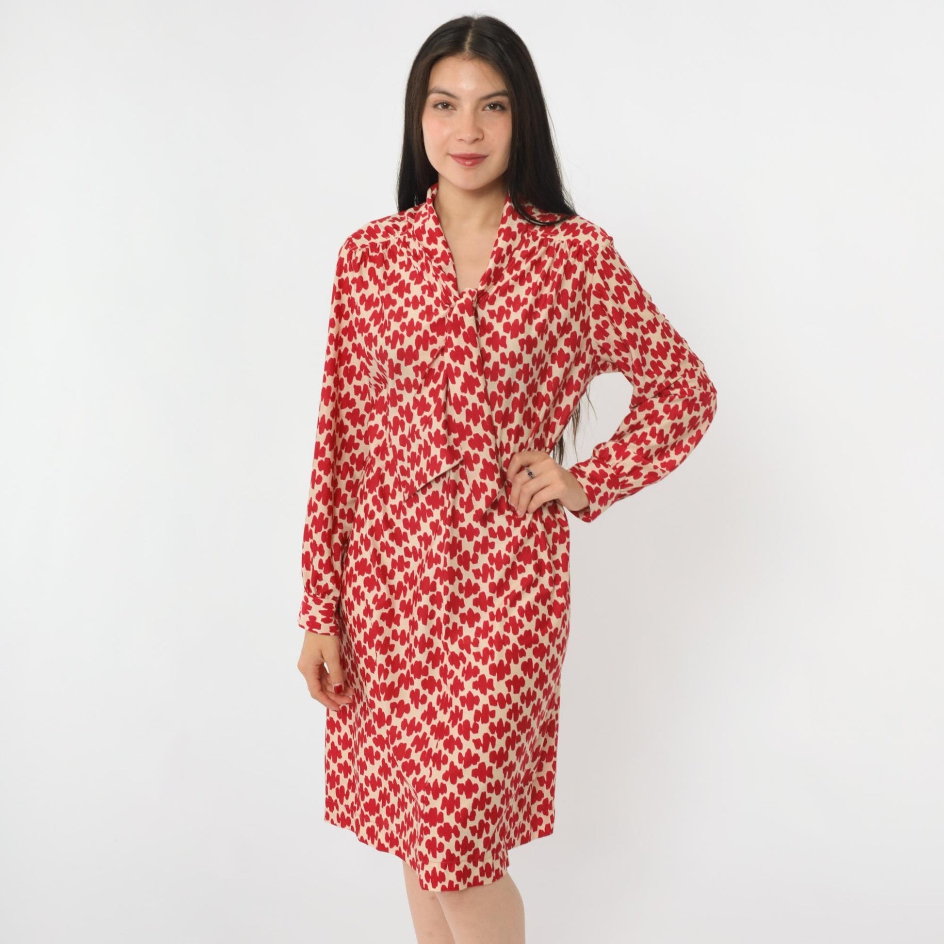 1970s Ascot Shift Dress Red Geometric Print Mini White Long Sleeve Medium Large