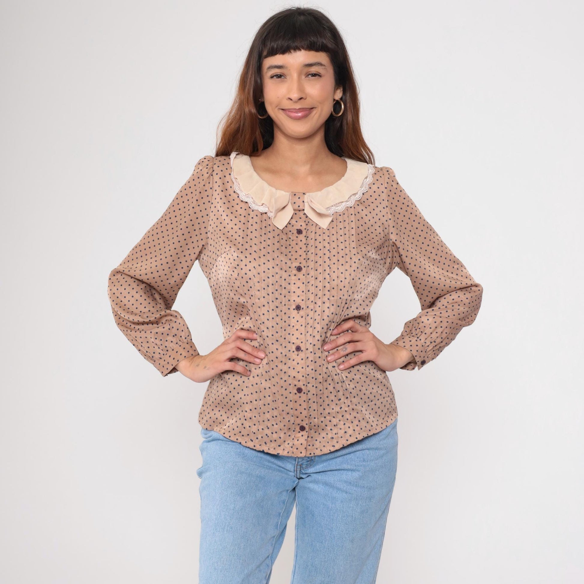 Y2K Beige Polka Dot Blouse Navy Ruffled Collar Lace Trim Button Up Large L