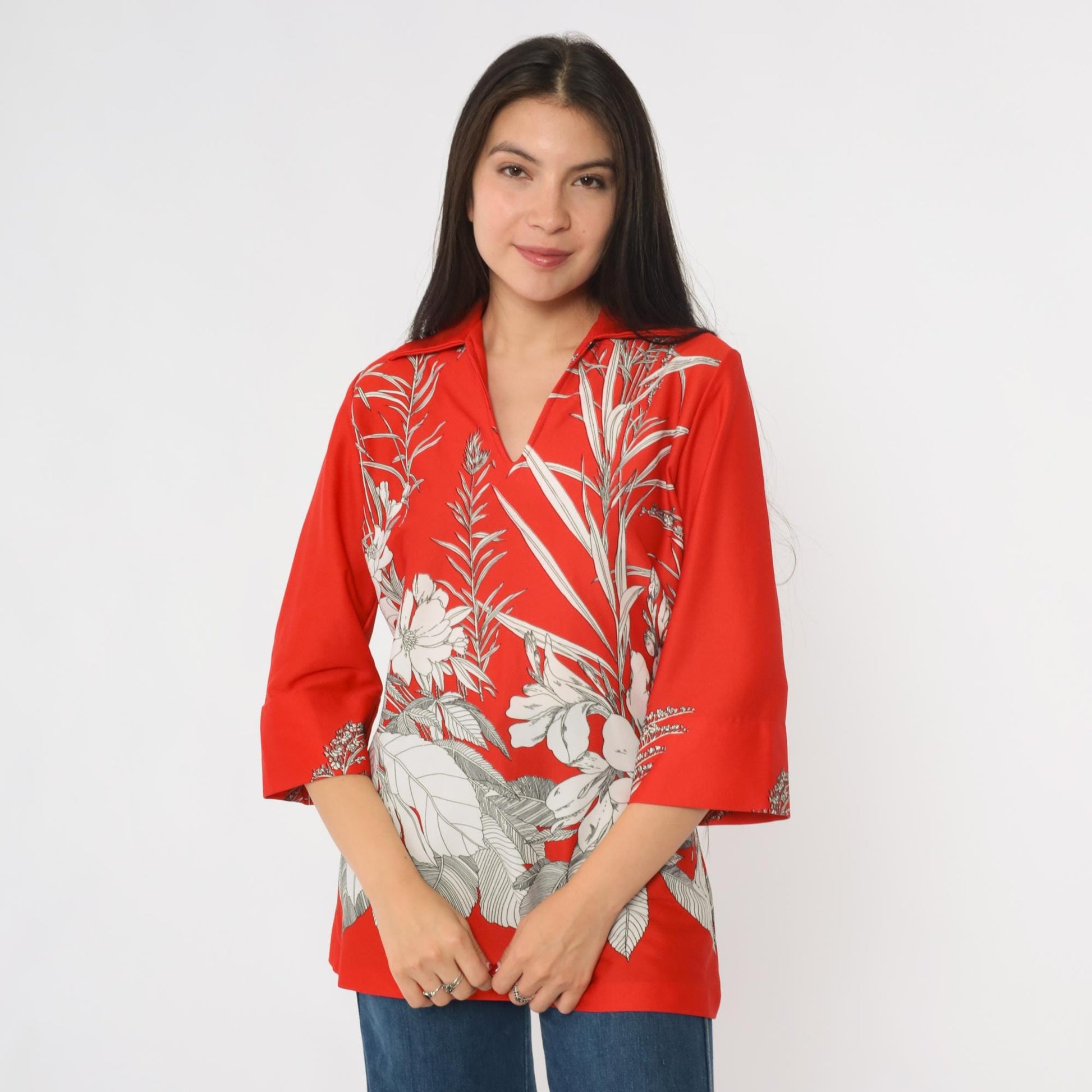 70s Teddi of California Floral Shirt Red Dagger Collar V-Neck Blouse Medium M
