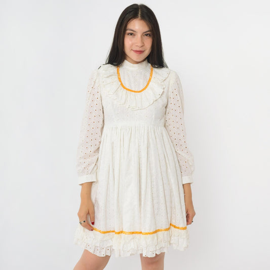 70s White Eyelet Lace Mini Dress Empire Waist Puff Sleeve Small