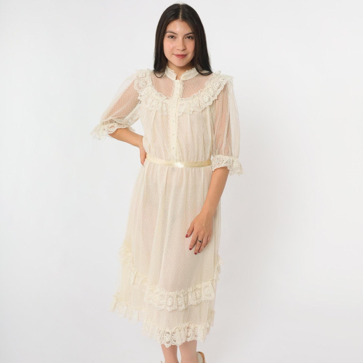 70s Cream Lace Midi Dress Pearl Button Puff Sleeve High Neck Small